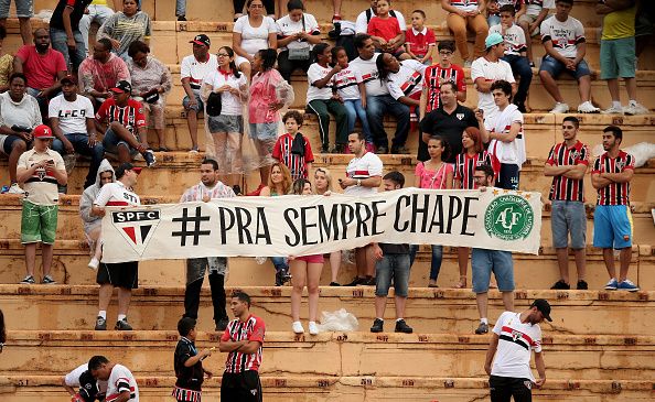 Sao Paulo v Santa Cruz - Brasileirao Series A 2016