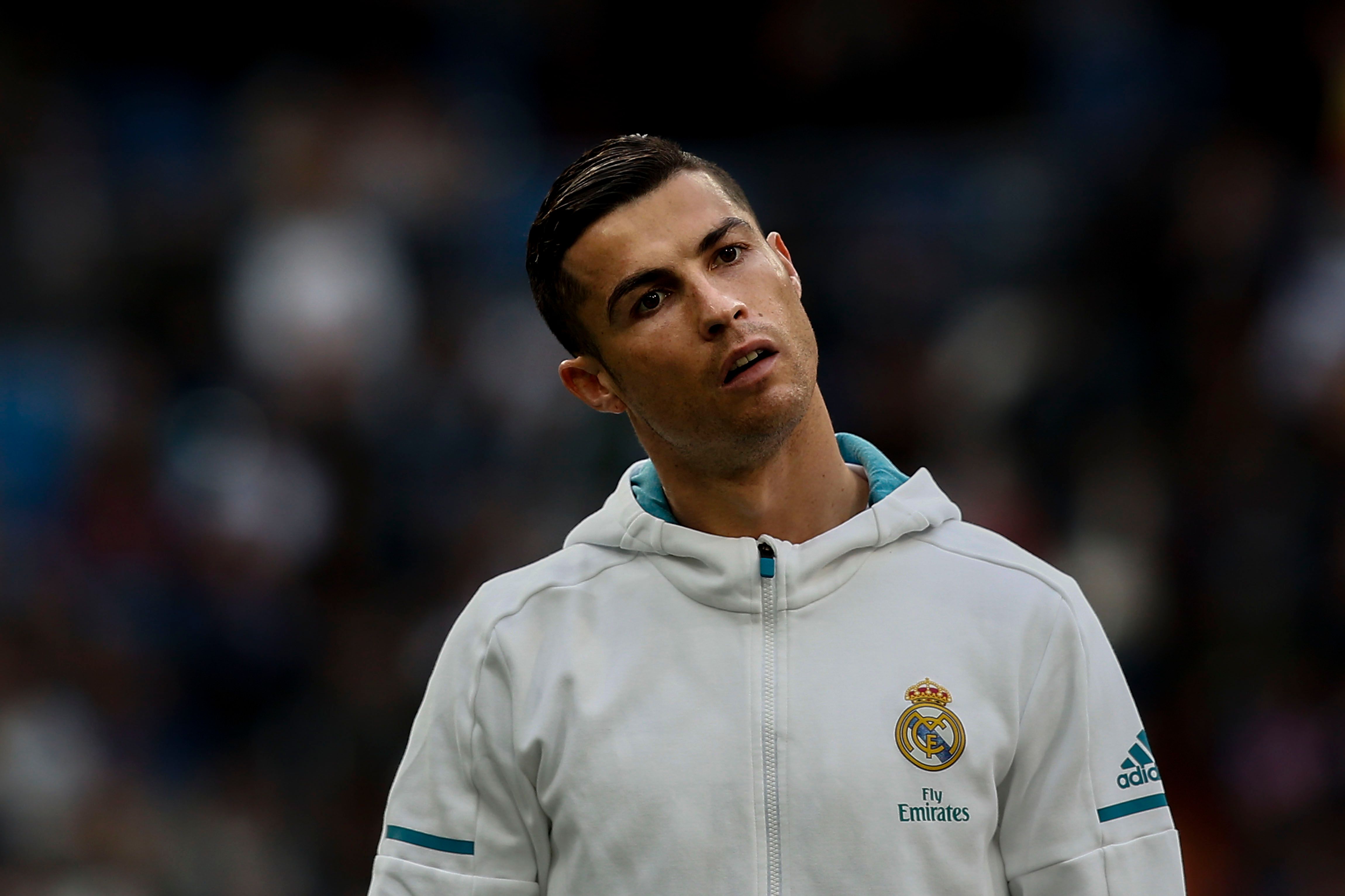 Cristiano Ronaldo says he wants to stay at Real Madrid after realising no-one will pay ...