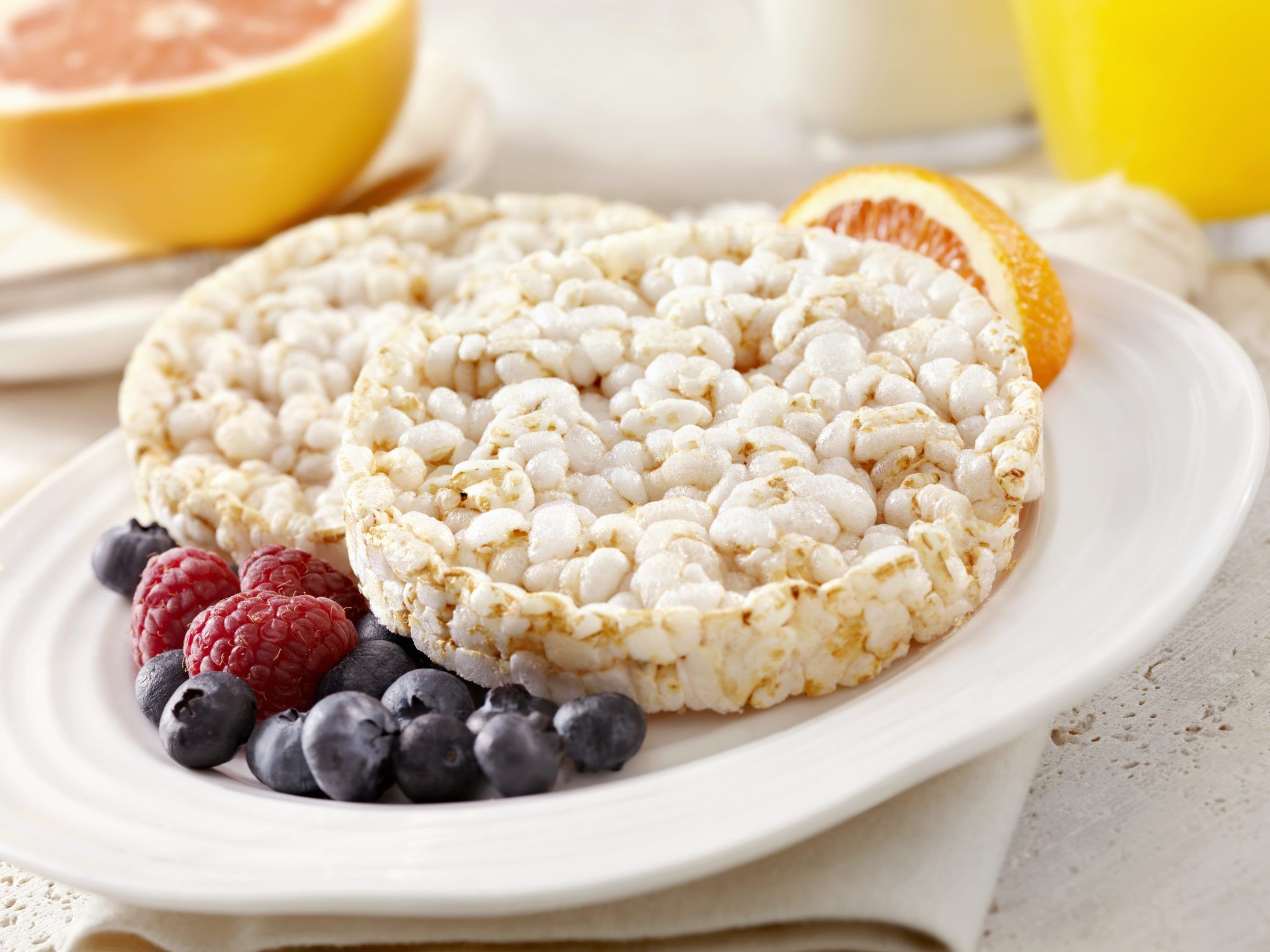 Rice cakes are a wiser snack option if you're looking to lower your in...