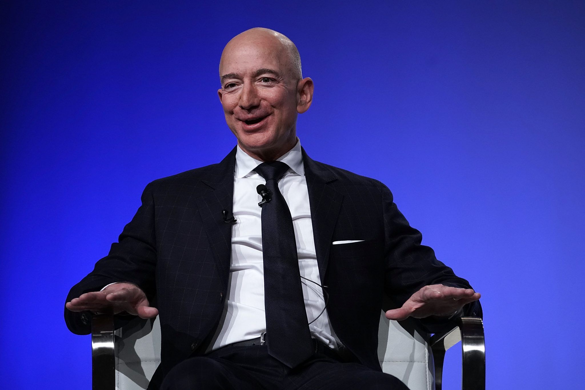 Jeff Bezos billionaire trillion