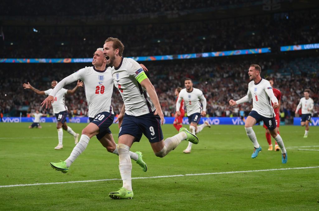 Harry Kane celebrates winning penalty against Denmark